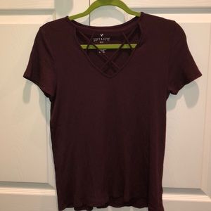AMERICAN EAGLE Maroon t shirt